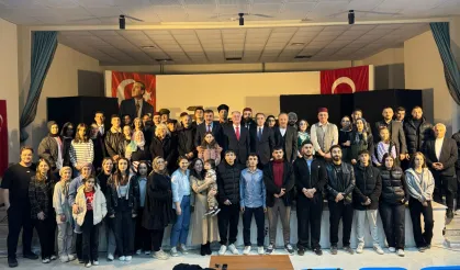 'Muhacirlik' oyunu Trabzon'da büyük ilgi gördü