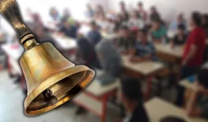 18 milyon öğrenci sınıflara döndü... Ders yeniden başladı