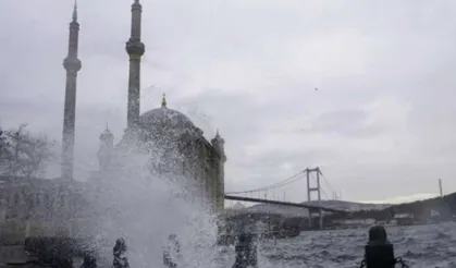 Meteoroloji'den iki bölgeye kritik uyarı! Kuvvetli sağanak ve rüzgar geliyor!