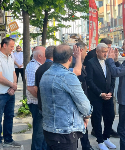 Süleyman Soylu, Sultangazi Cebeci'de esnafı ziyaret etti...