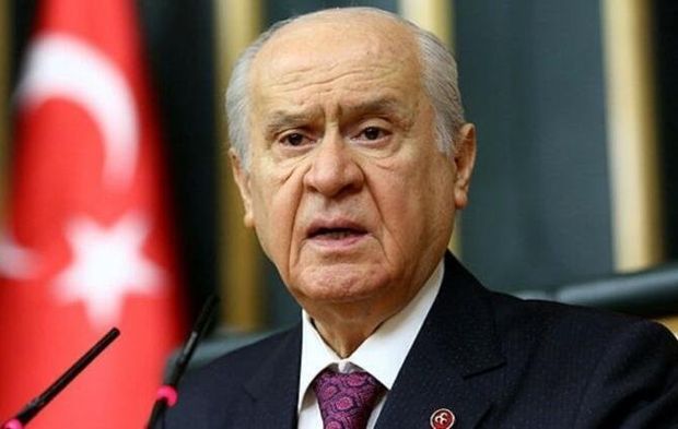 Bahçeli'den "CHP'nin eylemci kitlesi değiliz" diyen DEM'li Bakırhan'a 'takdir'