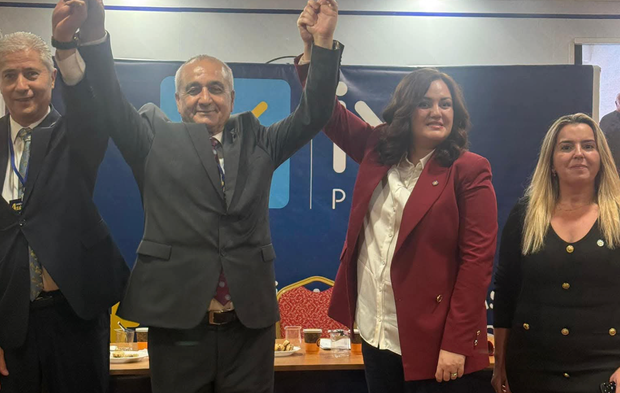 Başkan Harun Çapur Güven Tazeledi...