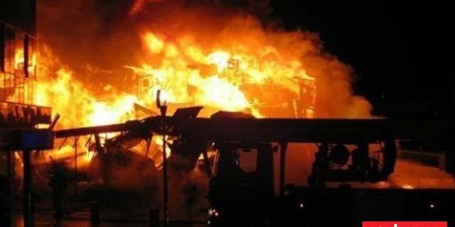 Bulgaristan’da facia: Yolcu otobüsü yandı 12'si çocuk 46 kişi öldü