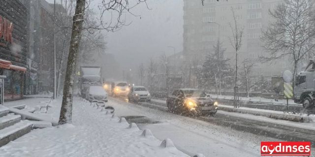 İstanbul Kar altında... Sokakta kalan 675 kişiye İBB sahip çıktı