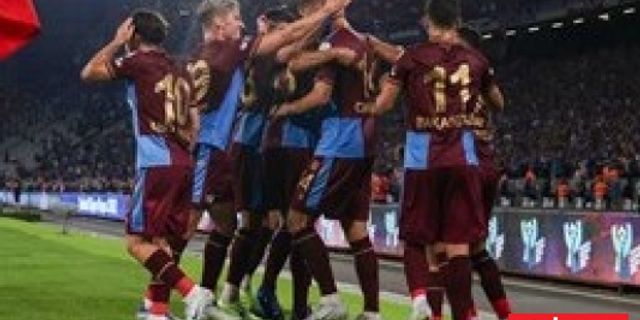 Süper Kupa Sivasspor'u 4-0 yenen Trabzonspor'un