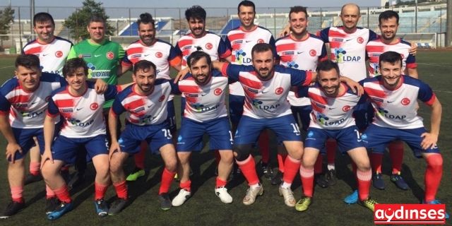 YYÜ GOP HASTANESİ ÇALIŞANLARI FUTBOL TAKIMI ÇEYREK FİNALDE
