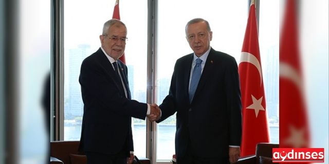 Cumhurbaşkanı Erdoğan Avusturya Cumhurbaşkanı ile bir araya geldi