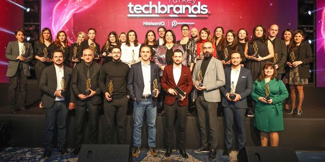 Türkiye'nin teknolojik markaları 'Tech Brands Turkey'de ödüllendirildi