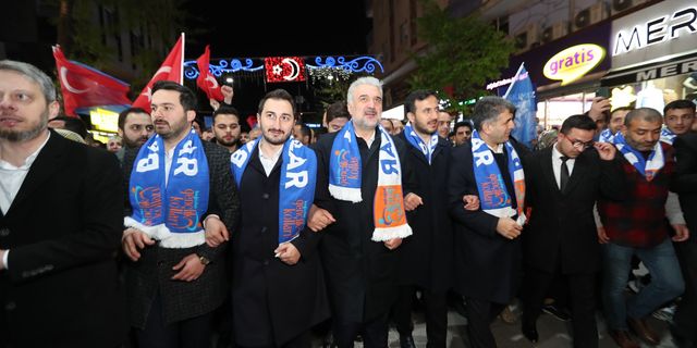 AKP'den 2023’ten 2053’e Kutlu Yürüyüş’ programı