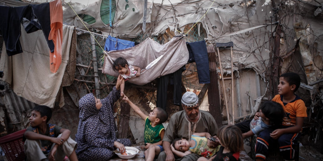 Gazze çocuklar için en tehlikeli yer; 5 bin 300 çocuk öldürüldü