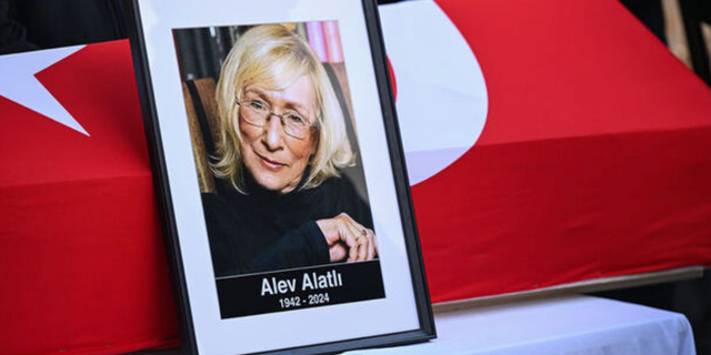 Alev Alatlı, Erdoğan'ın katıldığı Cenaze töreni ile son yolculuğuna uğurlandı