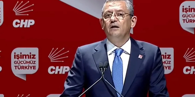 CHP Lideri Özgür Özel'in Gözleri yaşardı: Halk Kötü niyeti cezalandırdı