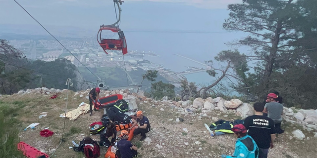 Antalya'da teleferik kazası: 1 ölü, 10 yaralı, 98 kişi kurturıldı