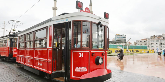 İstiklal Caddesi'ne Nostaljik Bataryalı Tramvay geliyor