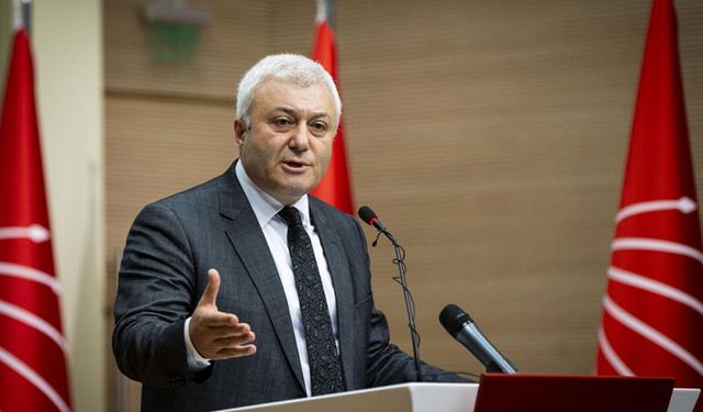 CHP'li Özkan'dan Şoke eden İddia: İktidar 81 ilde CHP logolu PKK afişleri aşacak