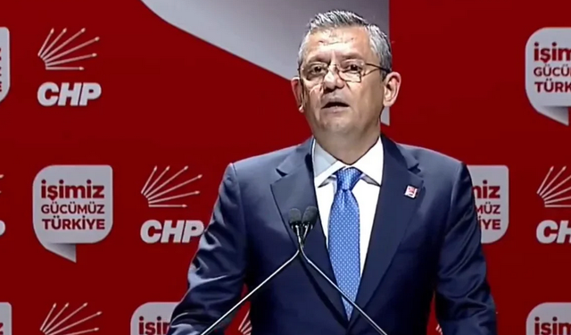 CHP Lideri Özgür Özel'in Gözleri yaşardı: Halk Kötü niyeti cezalandırdı