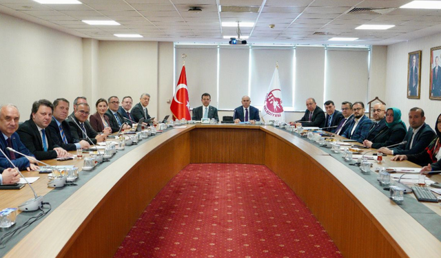 İmamoğlu'ndan Trabzonlu Hemşehrisi Fatih'in AKP'li başkanı Turan'a ziyaret