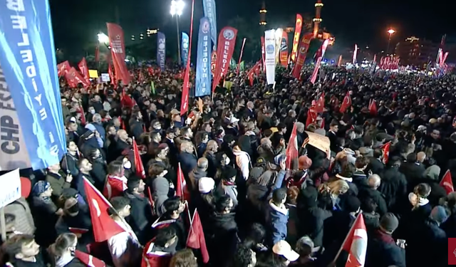 Özgür Özel: İmamoğlu TRT Ekranlarında Canlı yargılansın!...