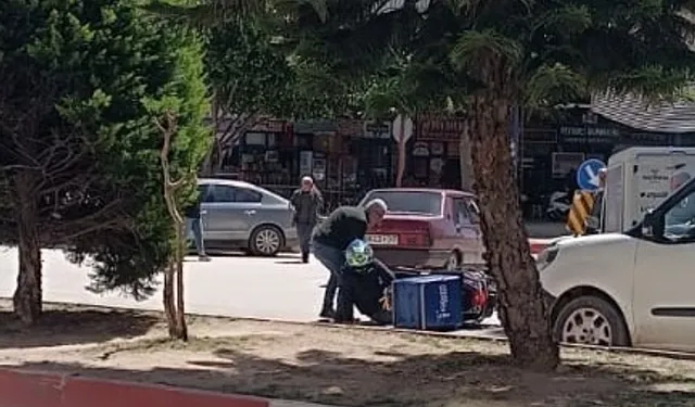 Antalya Kumluca’da kaza: Kurye yaralandı, sürücü kaçtı