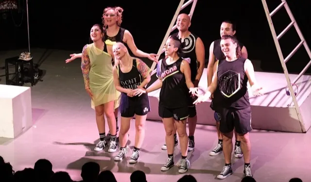 Bursa Tiyatro Festivali’ne görkemli final