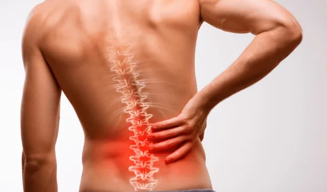 Bel fıtığı yaşı 15'e düştü!