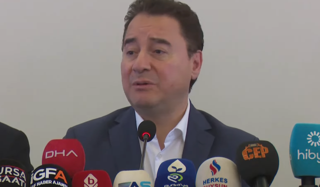 Ali Babacan: Meclis’in Anayasa’yı kendi eliyle delmesi kabul edilebilir bir şey değil