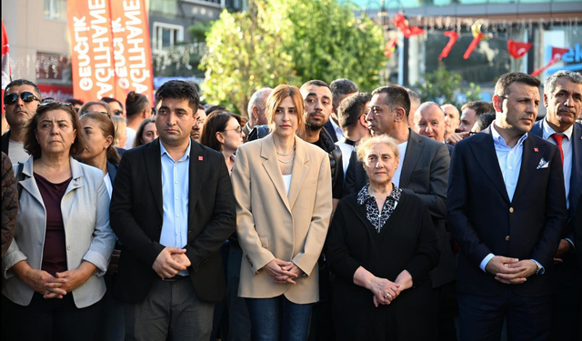 Gaziosmanpaşa'da Gözaltına alınan Başkan Hakan Bahçetepe'ye destek yürüyüşü