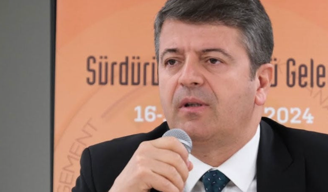 Adıyaman Belediye Başkanı Abdurrahman Tutdere göreve iade edildi.