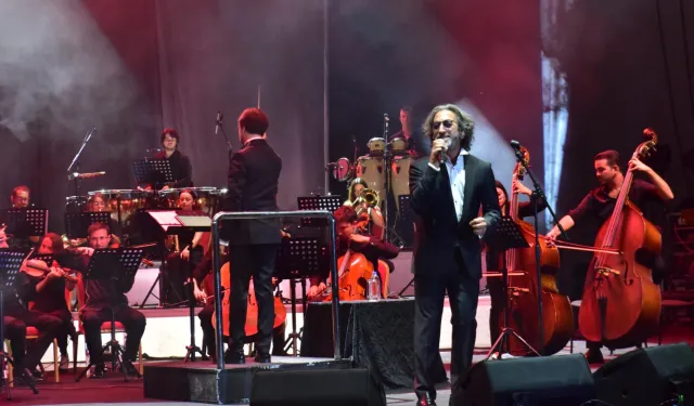 Bursa Festivali'nde 'Kalanlar' Fettah Can ile esti