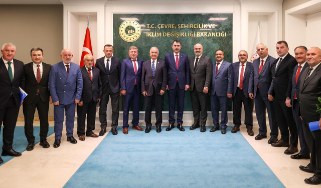 AK Parti Giresun Heyetinden Bakanı Murat Kurum’a Ziyaret