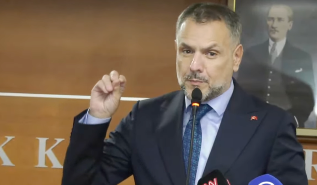 CHP Bayrampaşa'yı da kaybetti... AKP'li İbrahim Akın Belediye Başkanvekili seçildi