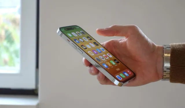 iPhone'lar artık güvenli değil mi? İşte saldırılardan korunma ayarları...