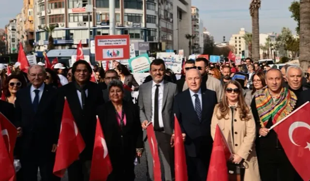 Denizli'de Dünya Engelliler Günü'nde farkındalık yürüyüşü
