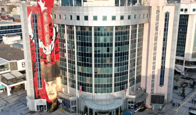 İzmit Belediyesi'nin ücretsiz refakatçi projesine ret!