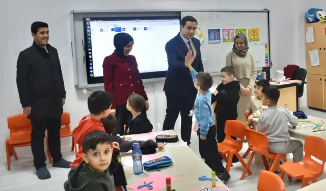 Sason Kaymakamı Başar'dan anaokuluna ziyaret