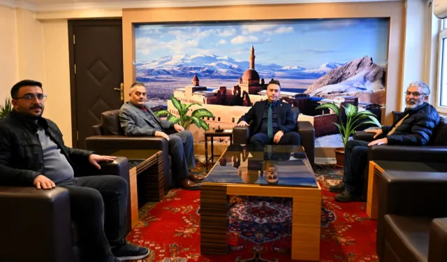 Ağrı'da gazetecilerden Emniyet Müdürü Önder'e ziyaret