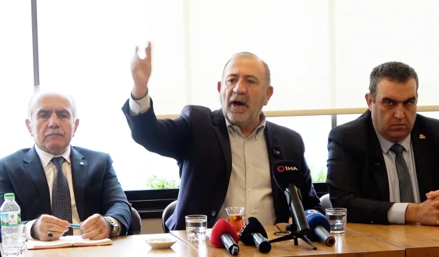 Gürsel Tekin Şile'de partililerle buluştu... 'CHP'yi fabrika ayarlarına döndüreceğiz'