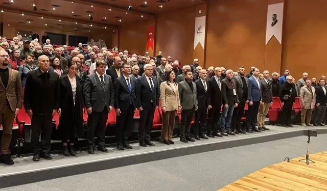 İYİ Partili Akalın: Emekli nefes alamaz hale geldi