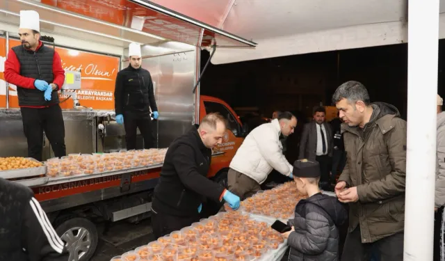 Kayseri Kocasinan'da ramazan bereketine 'İkram'lık tatlı