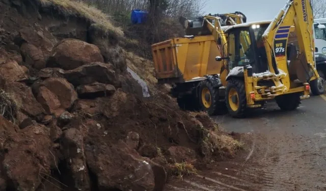 Ordu'da kar suları heyelanlara yol açtı