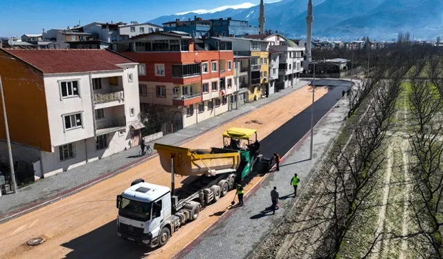 Bursa Gürsu'da yol genişletme çalışmaları sürüyor