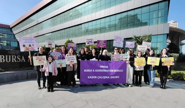 Bursa'da BAOB Özgürlük Meydanı'nda 8 Mart