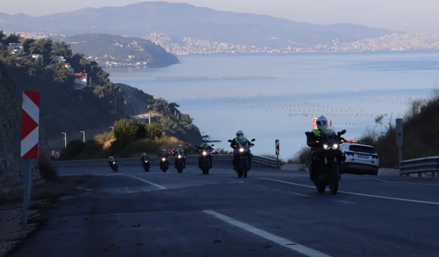 Jandarmadan motosiklet sürüş eğitimi