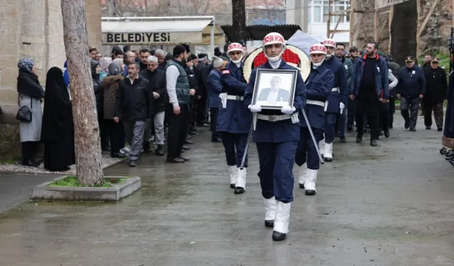 Kıbrıs Gazisi Ahmet Memiş son yolculuğuna uğurlandı