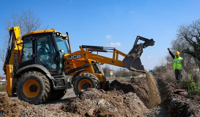 Sakarya'da altyapı çalışmaları sürüyor