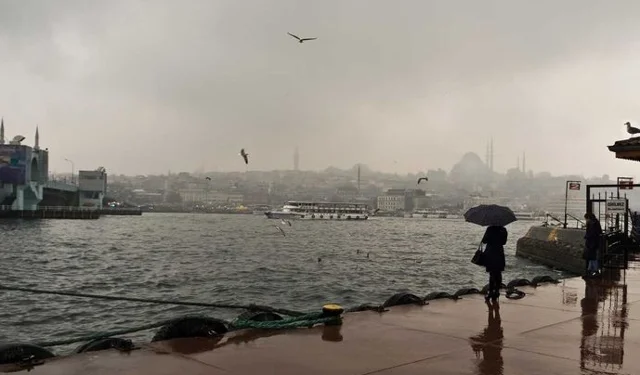 AKOM'dan İstanbul için kuvvetli uyarı! Cuma'ya kadar sürecek