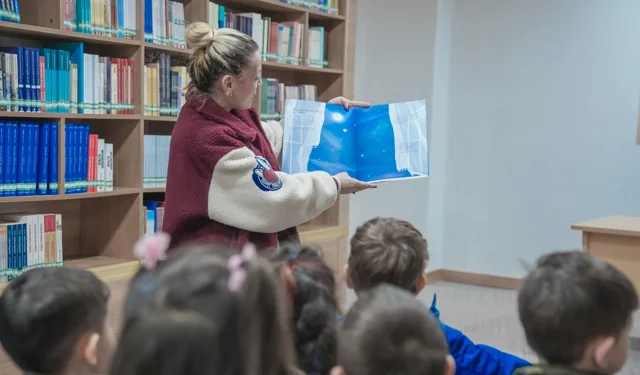 Ankara Keçiören'de minik öğrenciler kütüphane atmosferini yaşadı