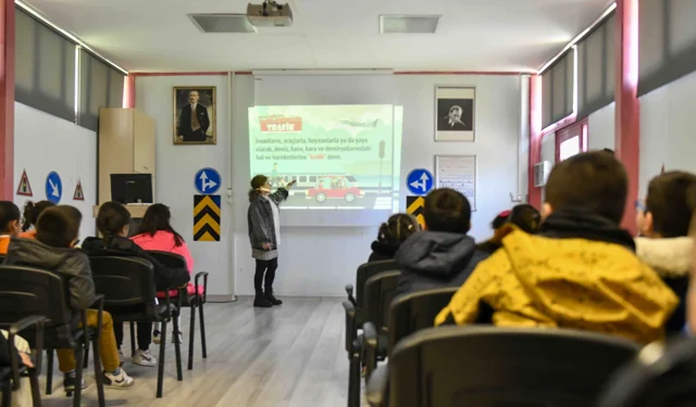 Başkentli miniklere trafik eğitimi