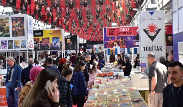 Bursa 23. Kitap Fuarı kapılarını açtı