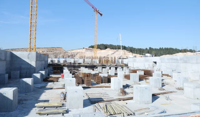 Çayırova'da hastane inşaatına GTÜ'lü öğrencilerden yakın mercek